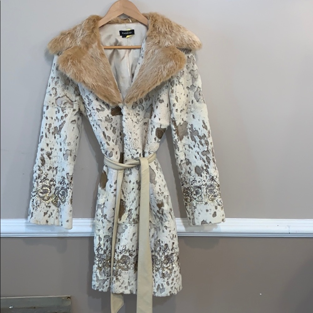 Bebe gorgeous dress or coat